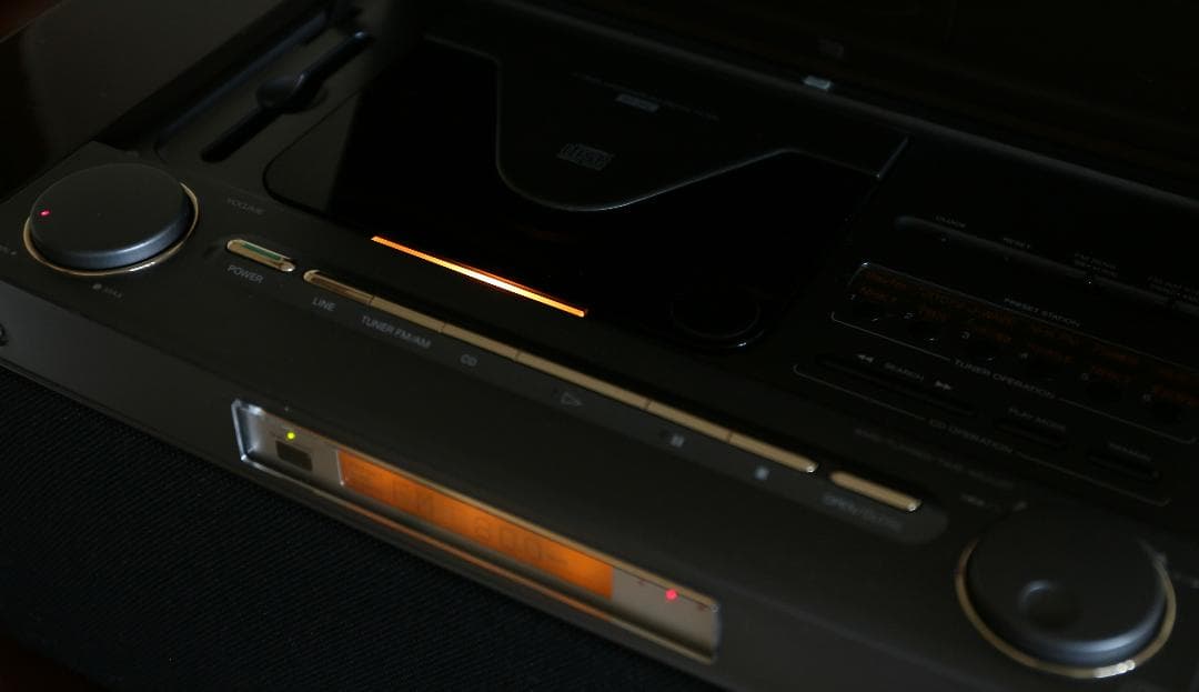 ★ SONY D-3000セレブリティ ( CD 不可）