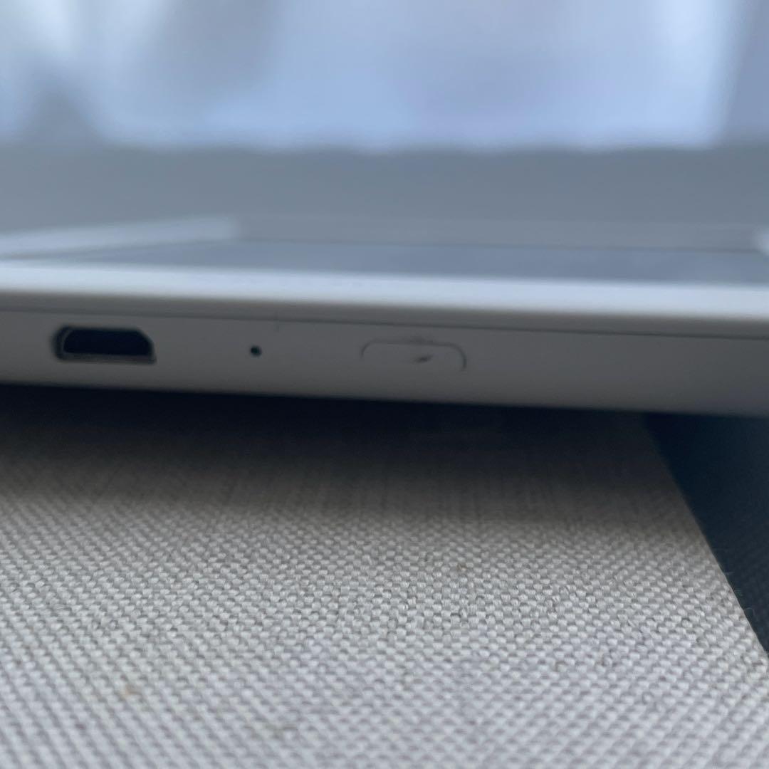 【純正カバー】Kindle 10世代フロントライトWi-Fi 8GB 広告つき