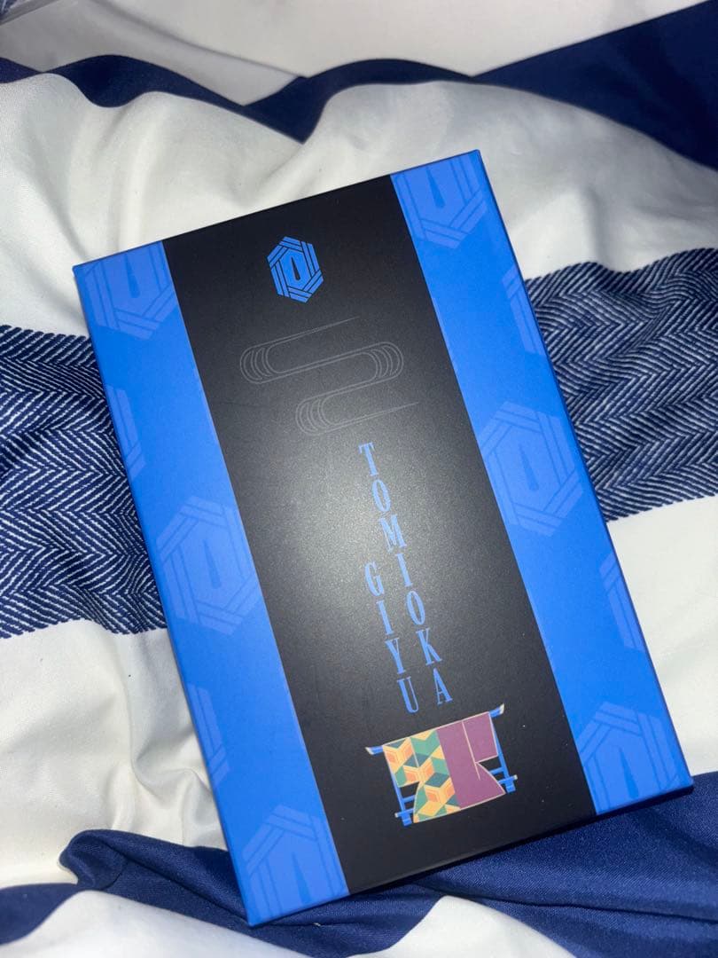 冨岡義勇 ワイヤレスイヤホン 美品