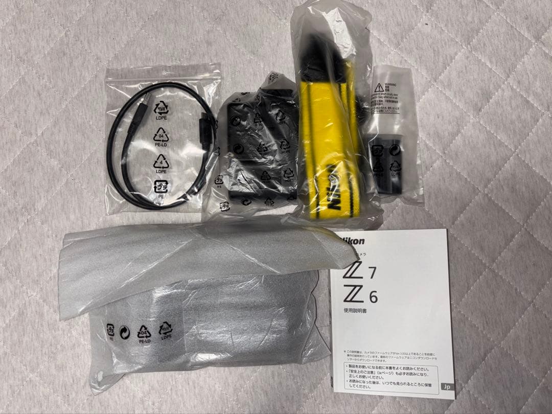 【即日発送】Nikon z6 ボディ ミラーレス一眼カメラ