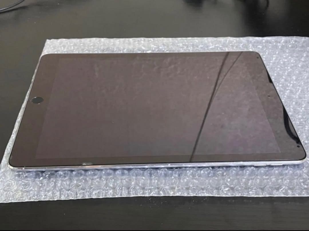 iPad Air 第2世代 Wi-Fi 128GB スペースグレイ