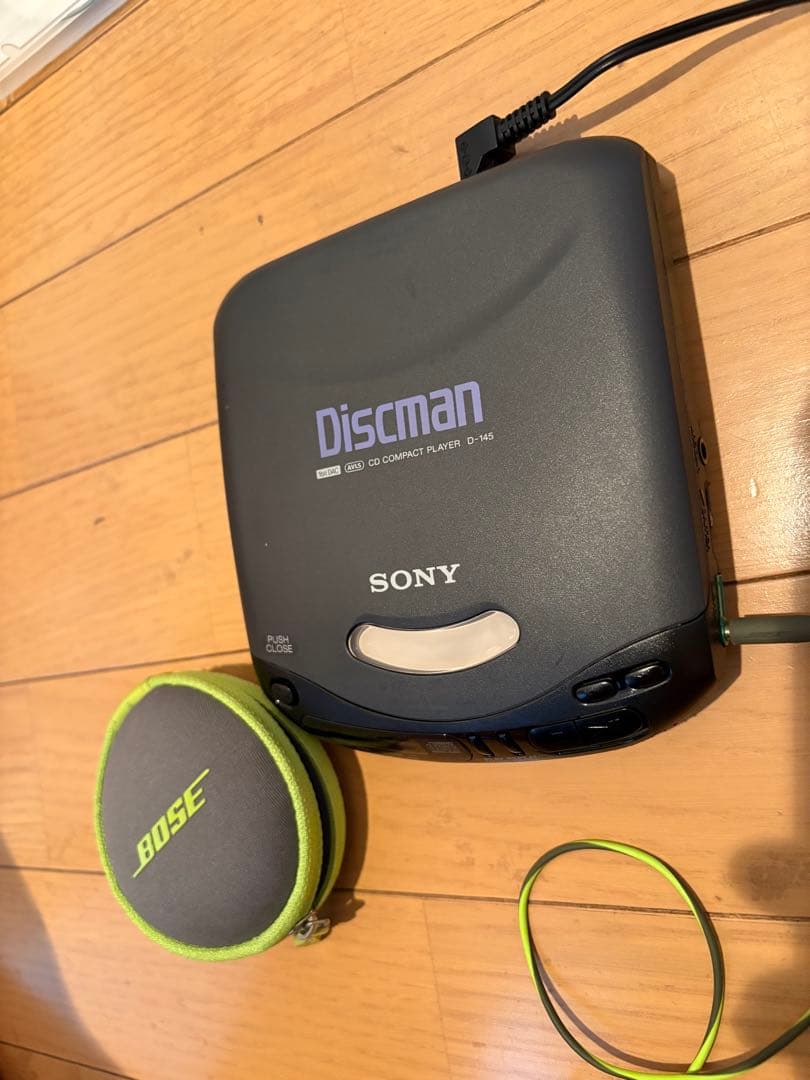 ソニー　Discman D-145