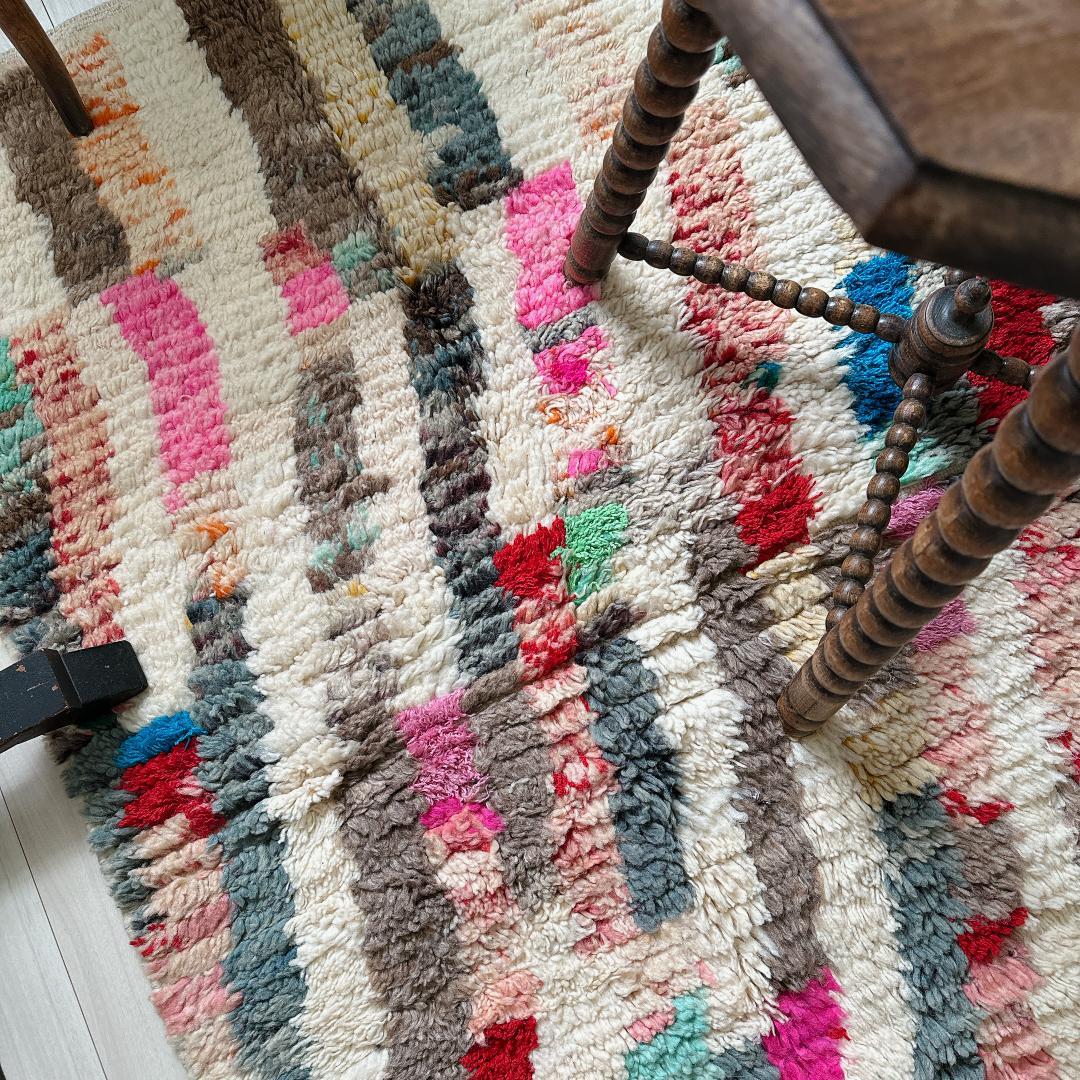 モロッコ製ヴィンテージラグ143 レア マゼンタピンク ミントグリーン ブルー