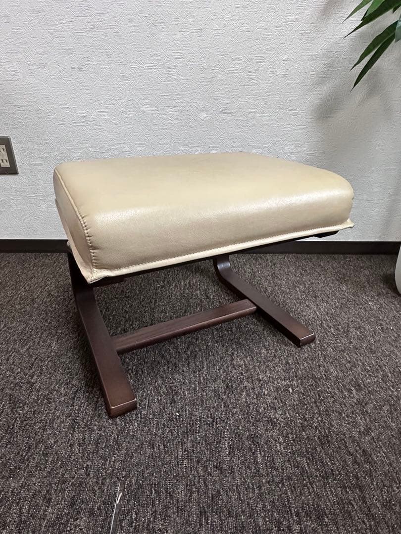 FUJIFURNITURE 富士ファニチア Agio/アージオ オットマン