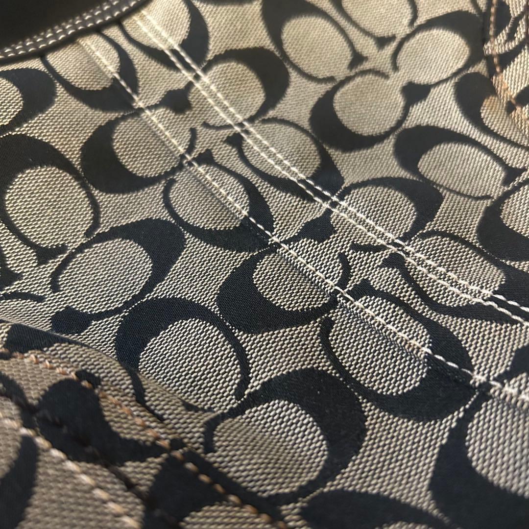 《美品》COACHコーチ☆ホーボー ワンショルダーバッグ ポーチ ハーフムーン